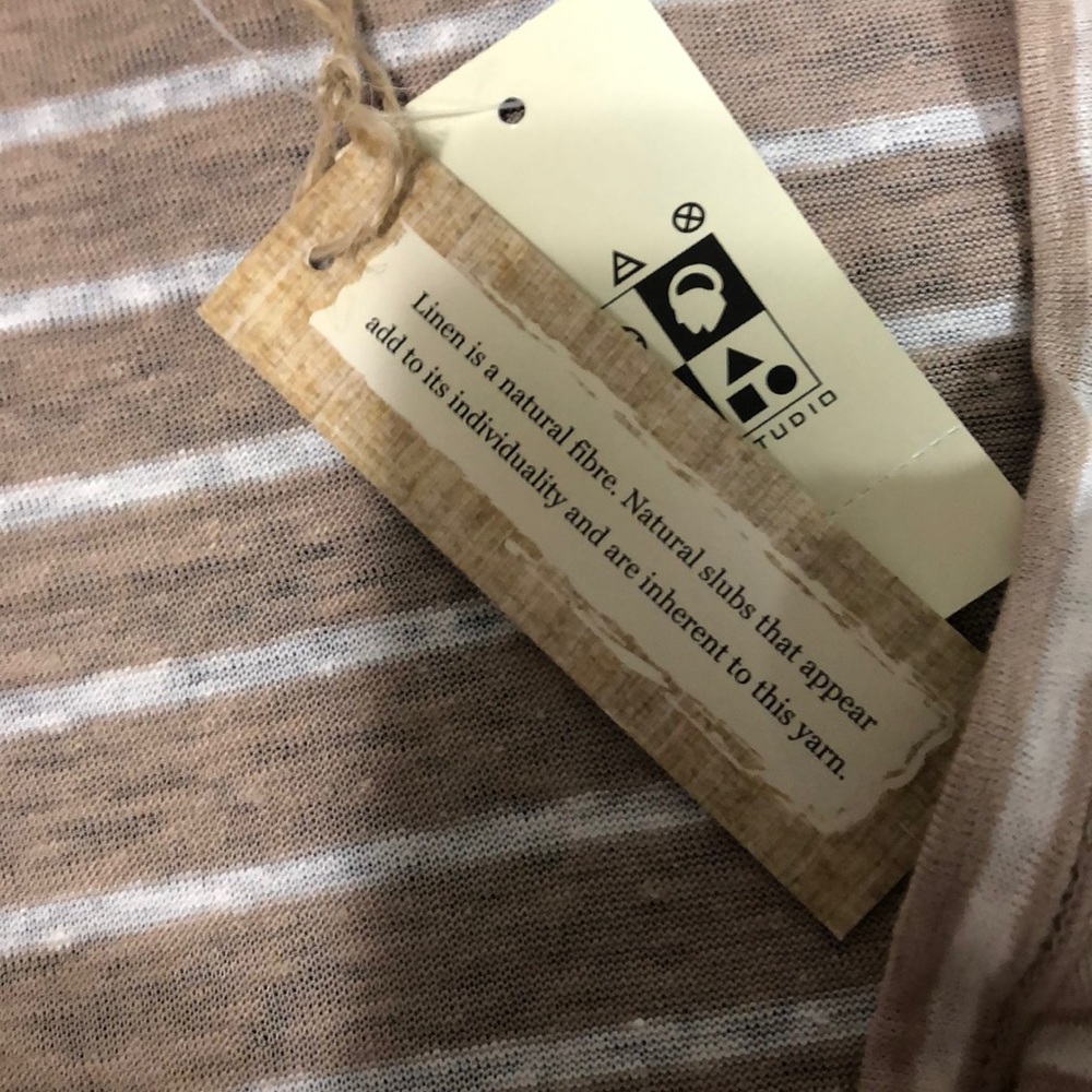 Max Studio Linen top medium - Picture 3 of 6